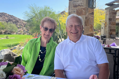 Alum Ron Ostrowski with his wife